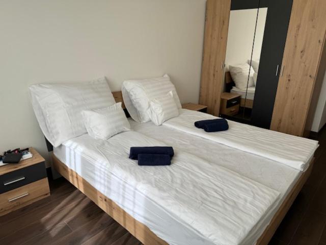 Lux Cordia Apartment With Free Parking Budapest Bagian luar foto