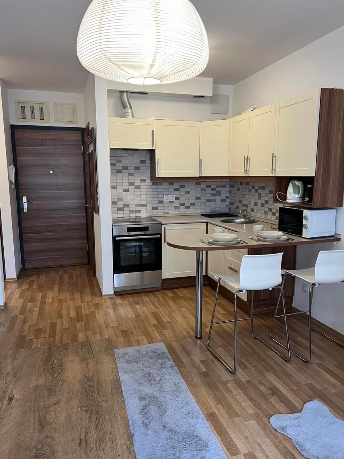 Lux Cordia Apartment With Free Parking Budapest Bagian luar foto